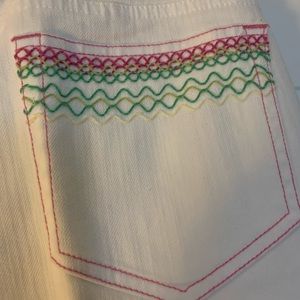 Lilly Pulitzer Sz 8 flare white jeans embroidered